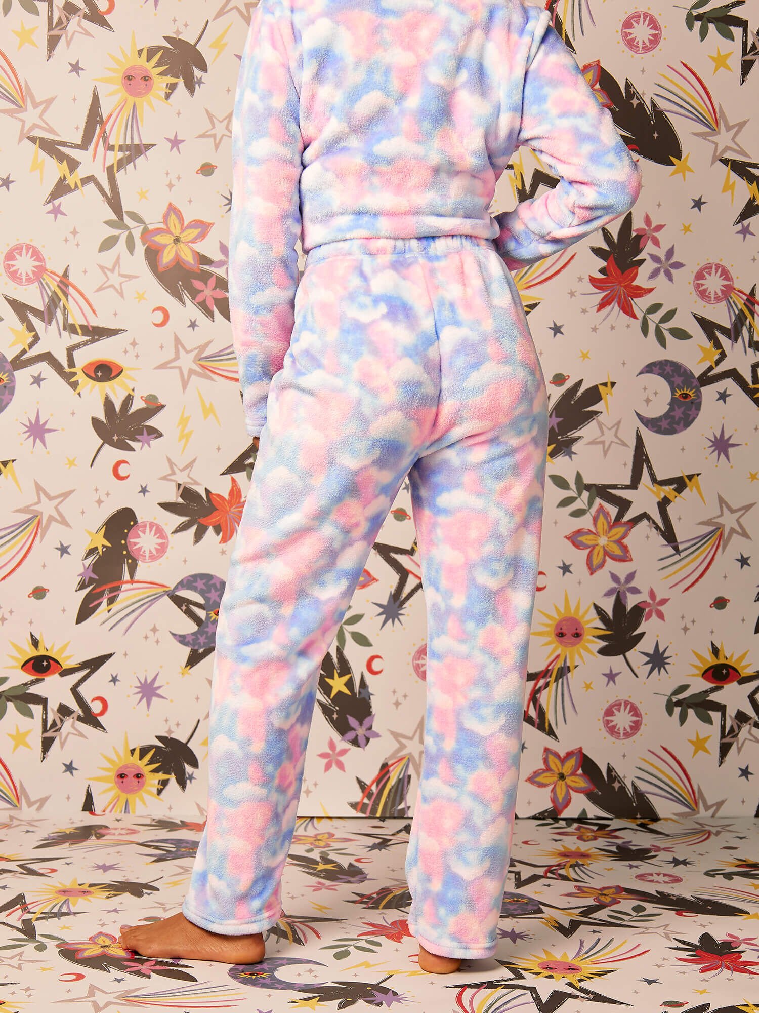 Pajamas fluffy deals