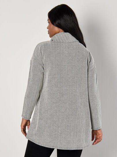 Curve Chevron Jacquard Wrap Top