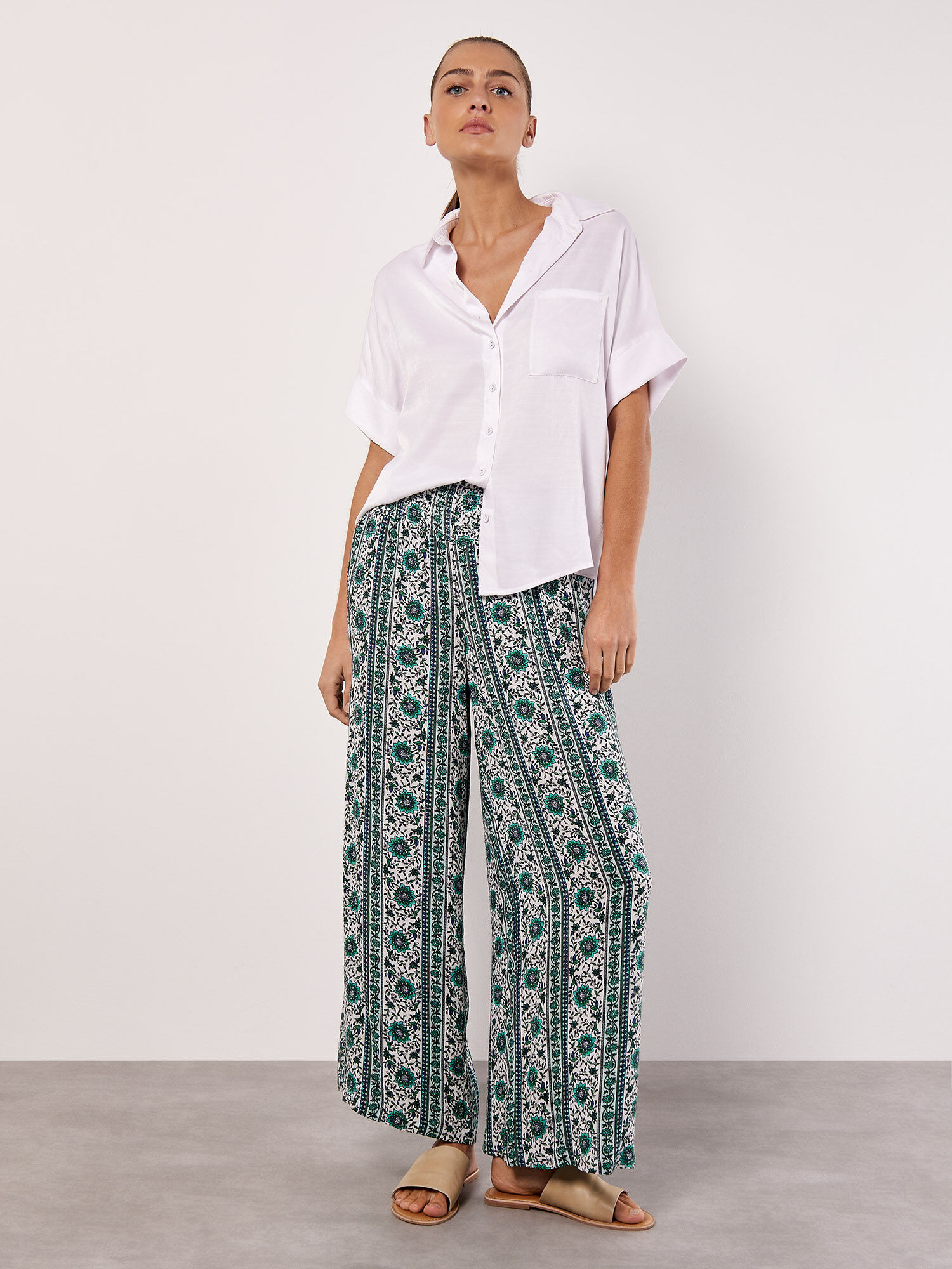 Floral Stripe Wide Leg Woven Trousers Apricot Clothing