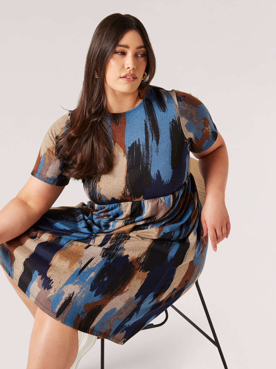 Image of Curve Paint Stroke Print Knit Mini Dress