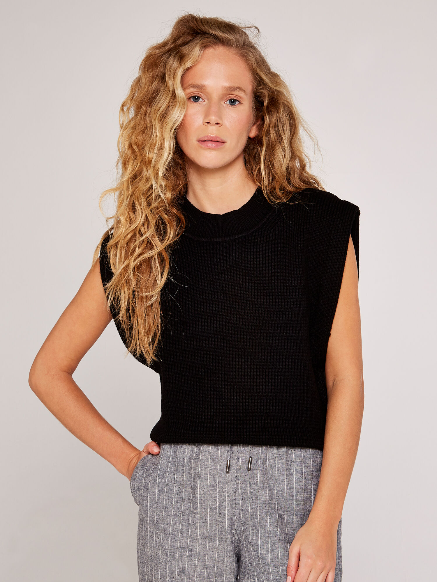 Sleeveless tunic vests shop