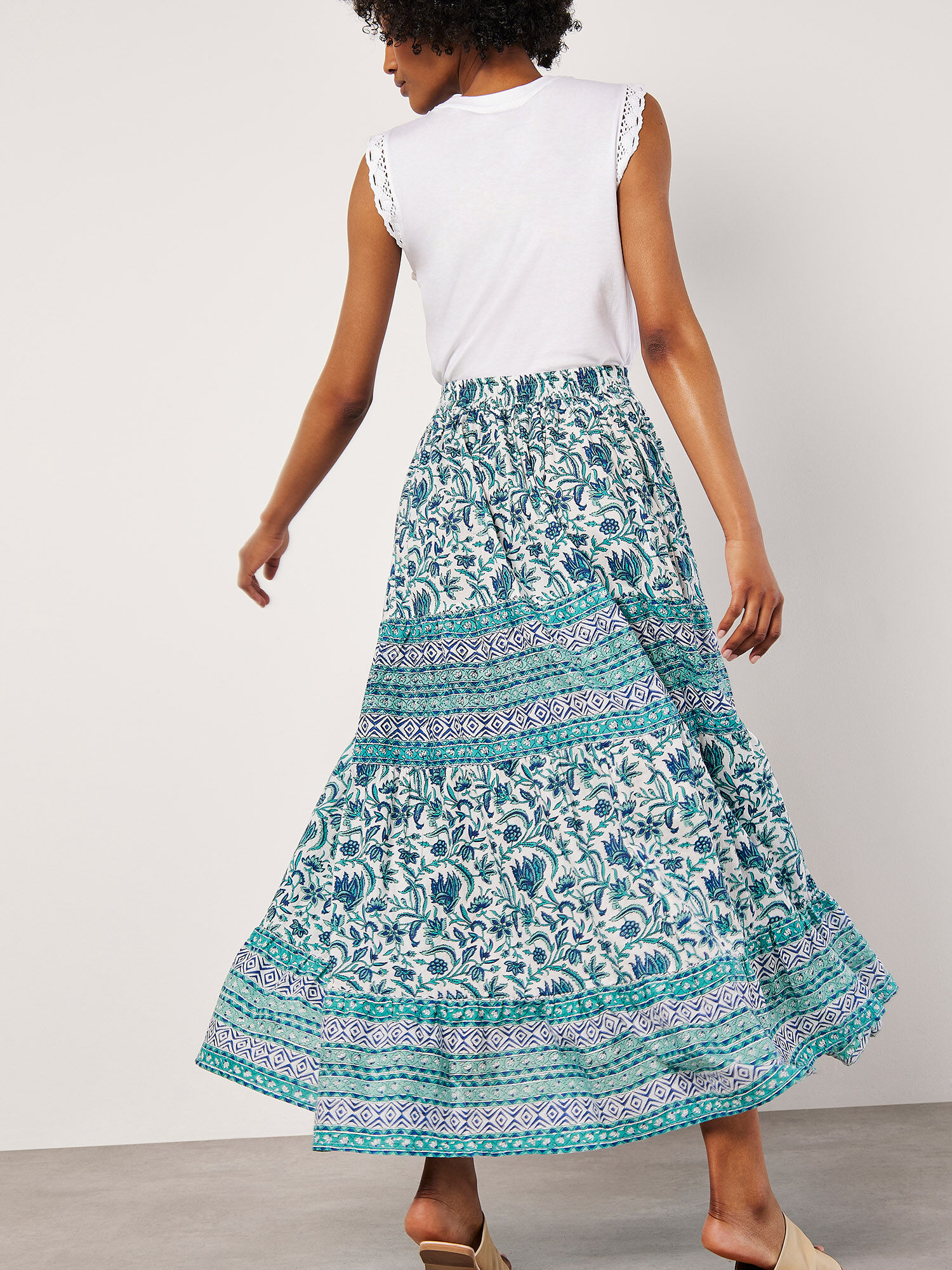 Tiered maxi skirt cream hotsell