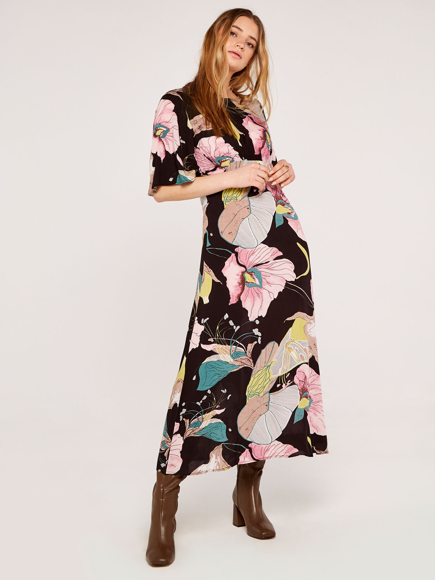 Black floral maxi dress uk online