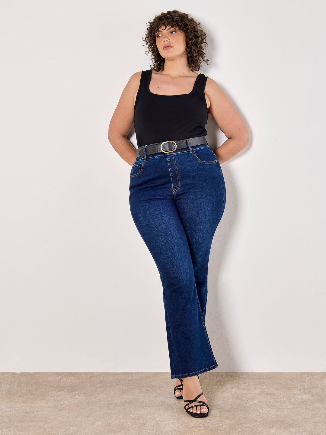 Image of Curve Lola High-Waist Flare Jeggings