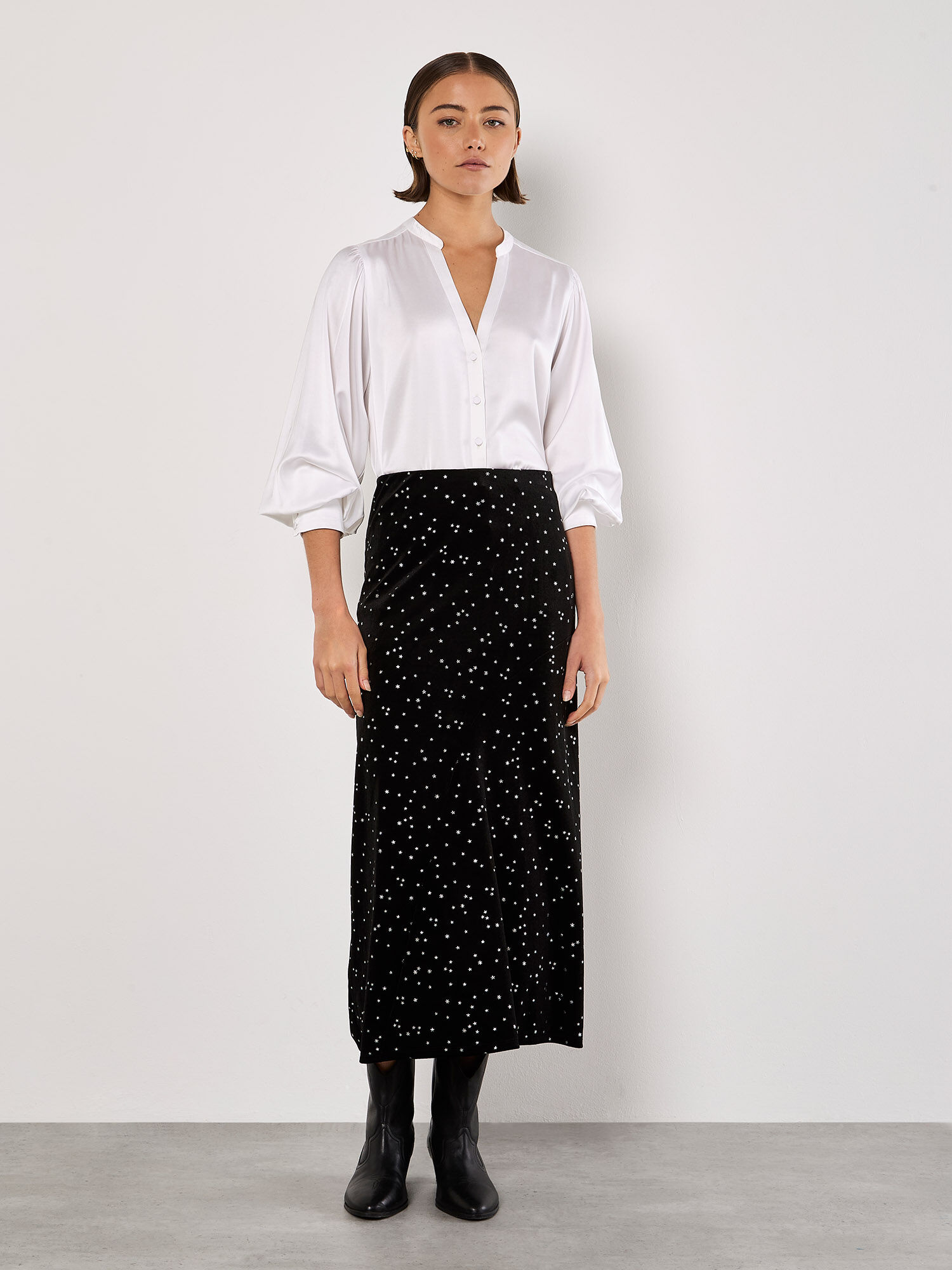 Midi skirt velvet cheap