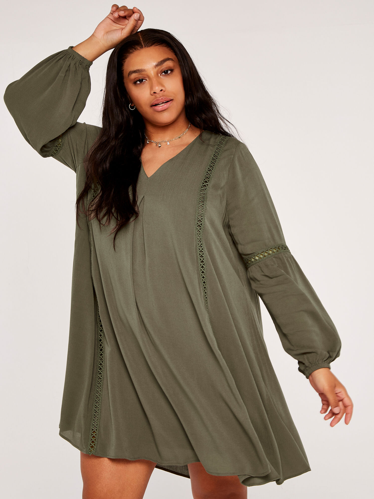 Curve swing dress top