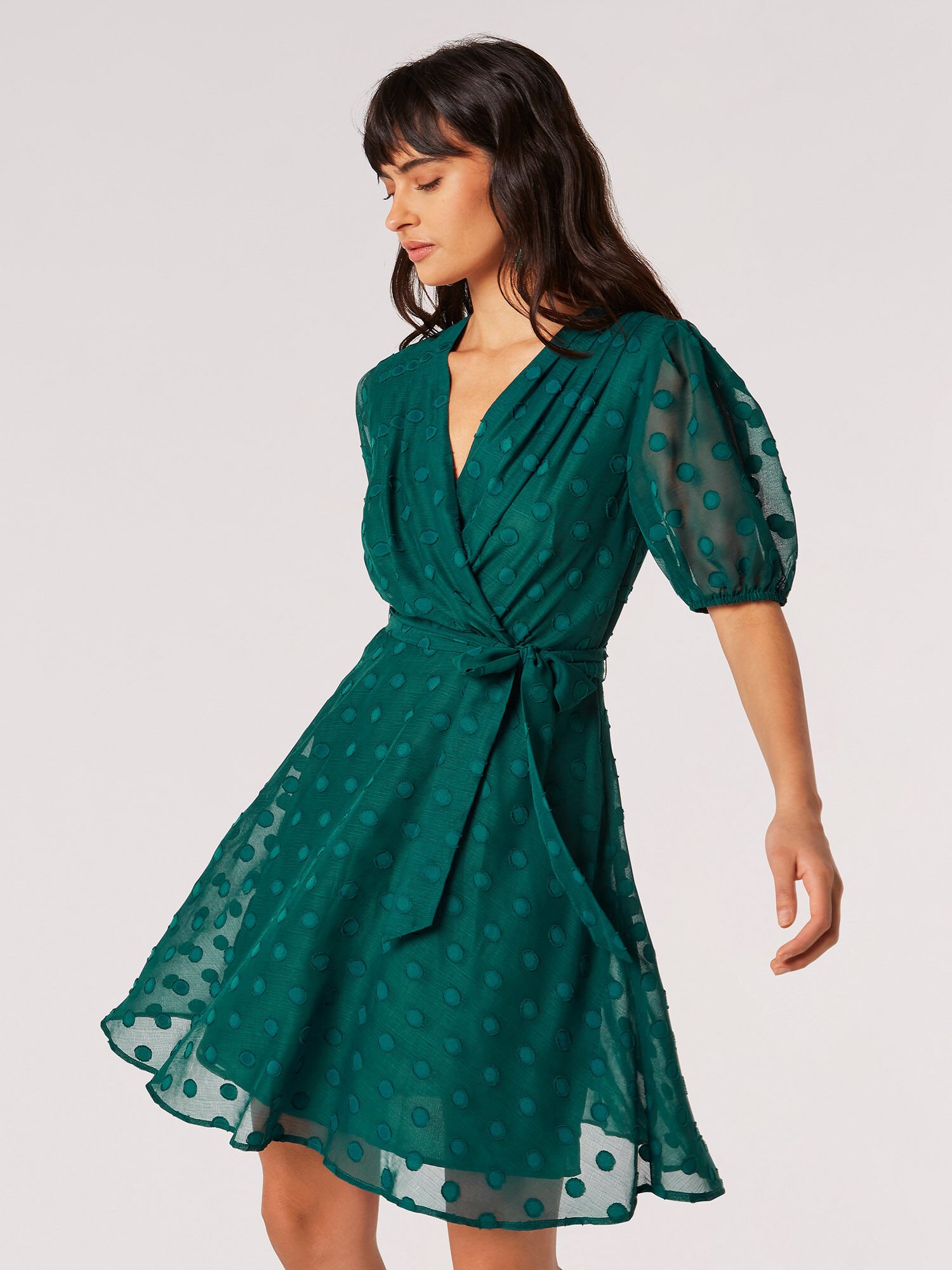Apricot ladies on sale clothes
