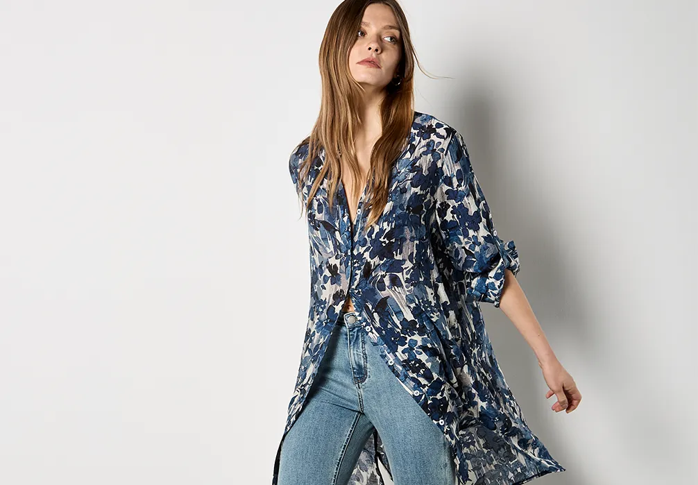 Elevate your summer wardrobe with feminine florals. From mini, midi & maxi dresses to tops, trousers & skirts, discover effortless elegance