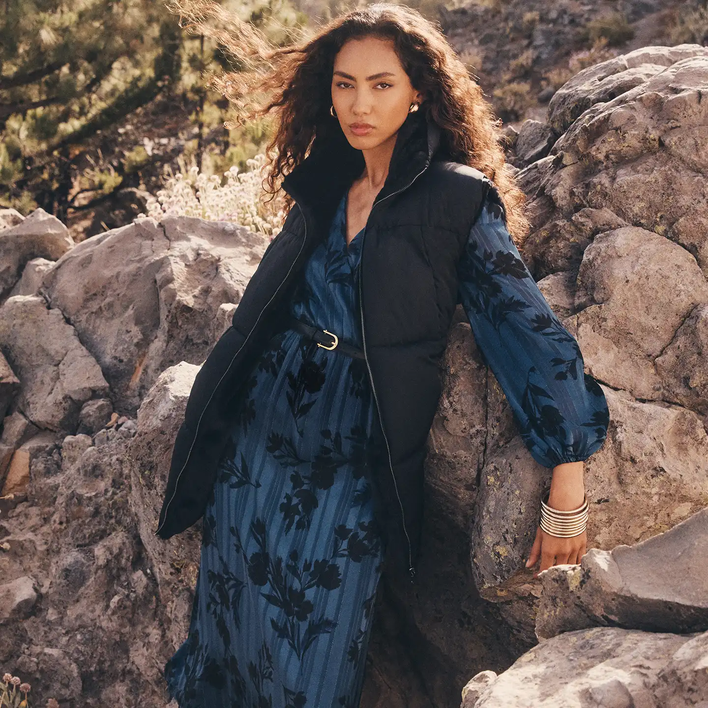 Coats & Jackets