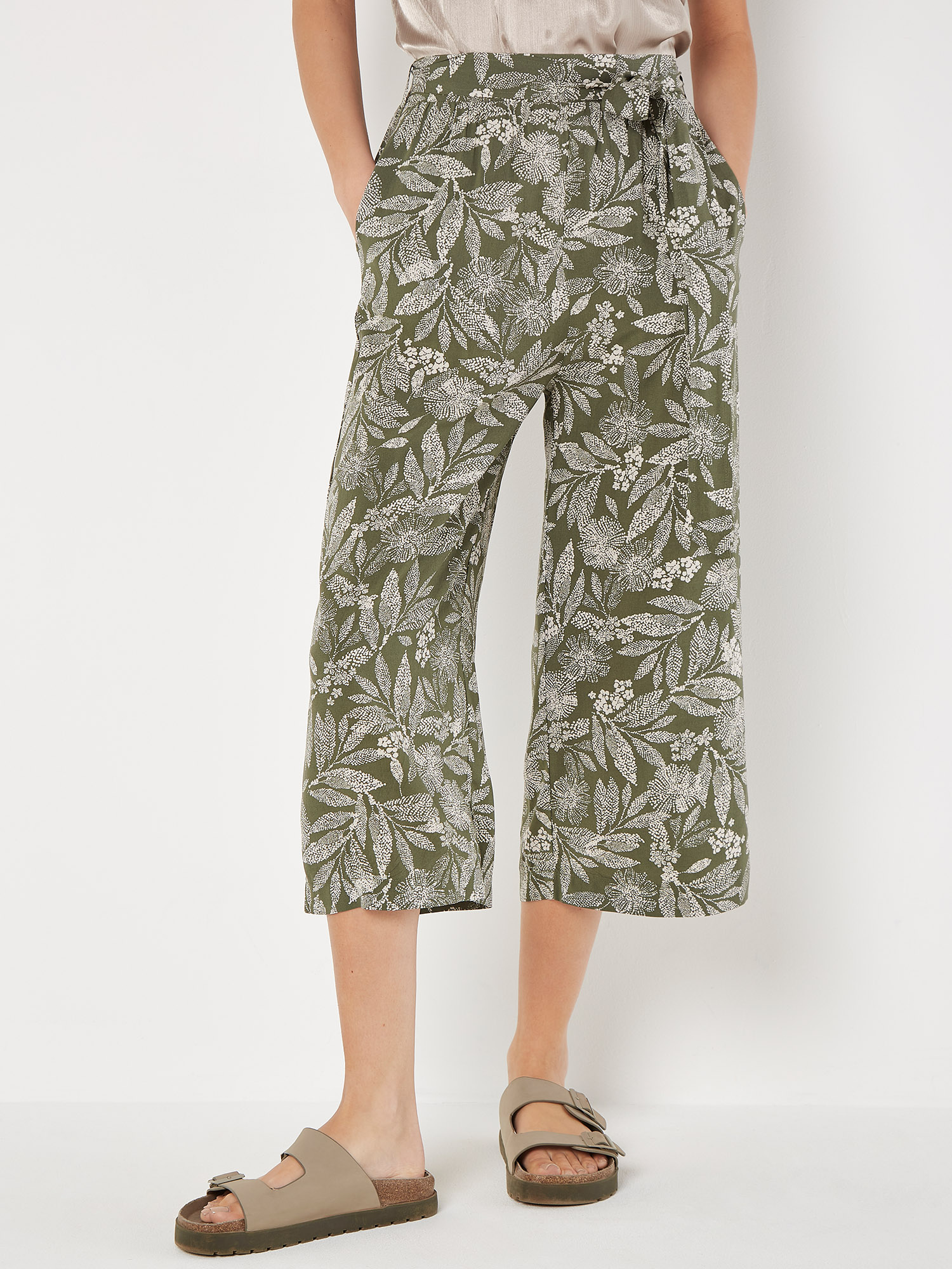 Cotton Lotus Leaf Trousers