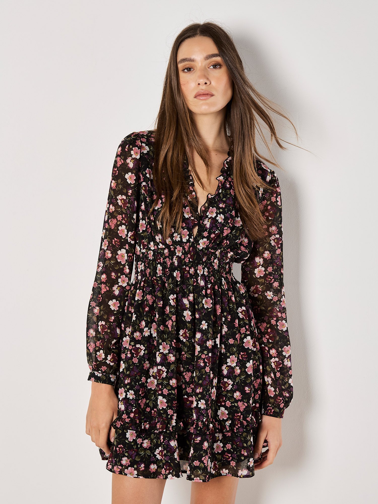 AJISAI mini frill puff OP ブラックSサイズ Curve Jacquard Star Chiffon Mini Dress | Apricot Clothing