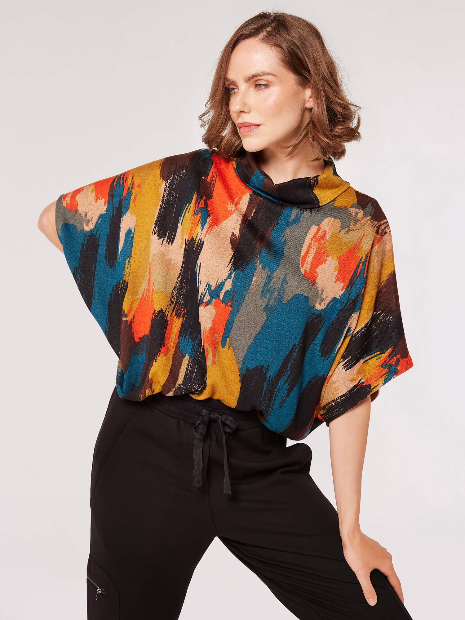 Apricot Round Neck Print Top main image 1